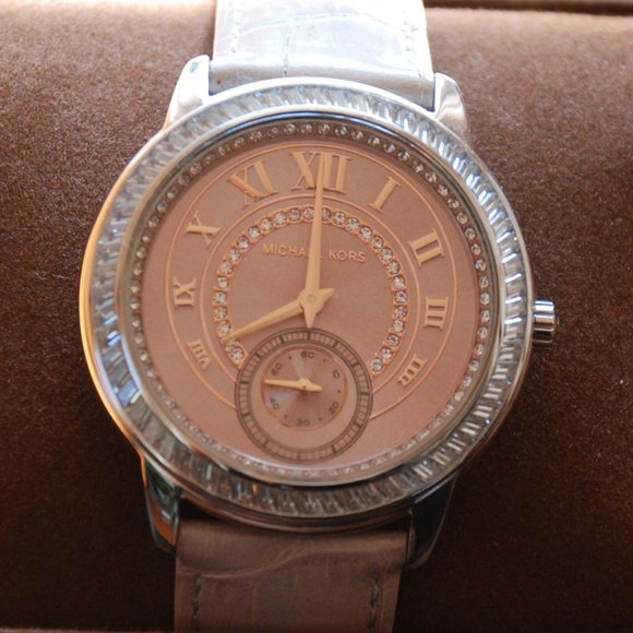 Michael Kors Rose Quartz Leather Band Watch main image 4